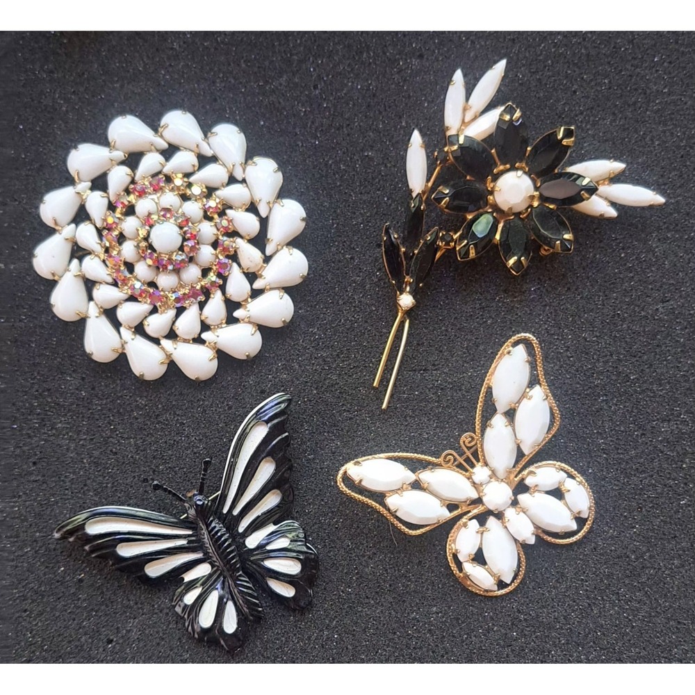 Vintage Juliana X 3 Brooch Pin Lot